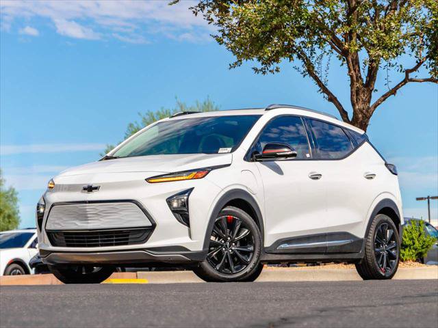 Certified 2023 Chevrolet Bolt EUV Premier w/ Sun & Sound Package FWD image 1