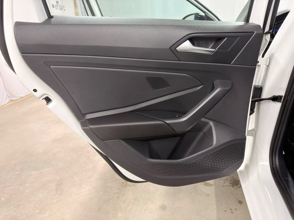 Used 2023 Volkswagen Jetta Sport FWD image 35