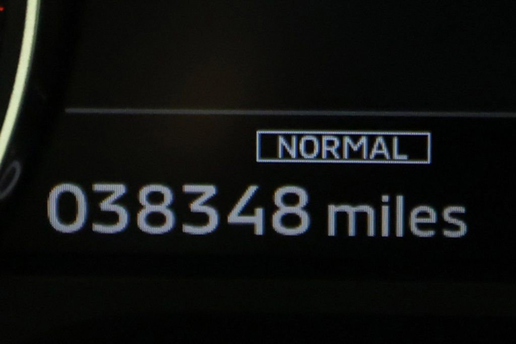 Used 2024 Mitsubishi Outlander ES image 21