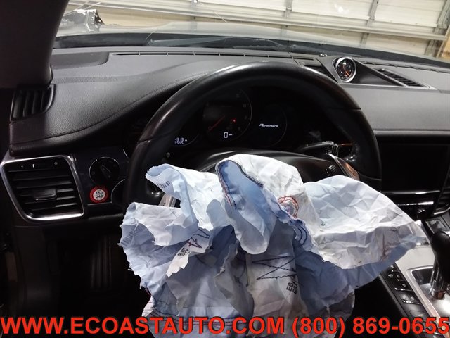 Used 2013 Porsche Panamera image 11