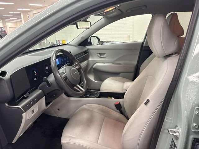 Used 2024 Hyundai Kona SEL AWD/4WD image 13
