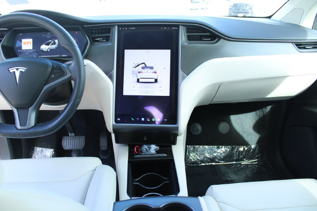 Used 2019 Tesla Model X 75D AWD/4WD image 13