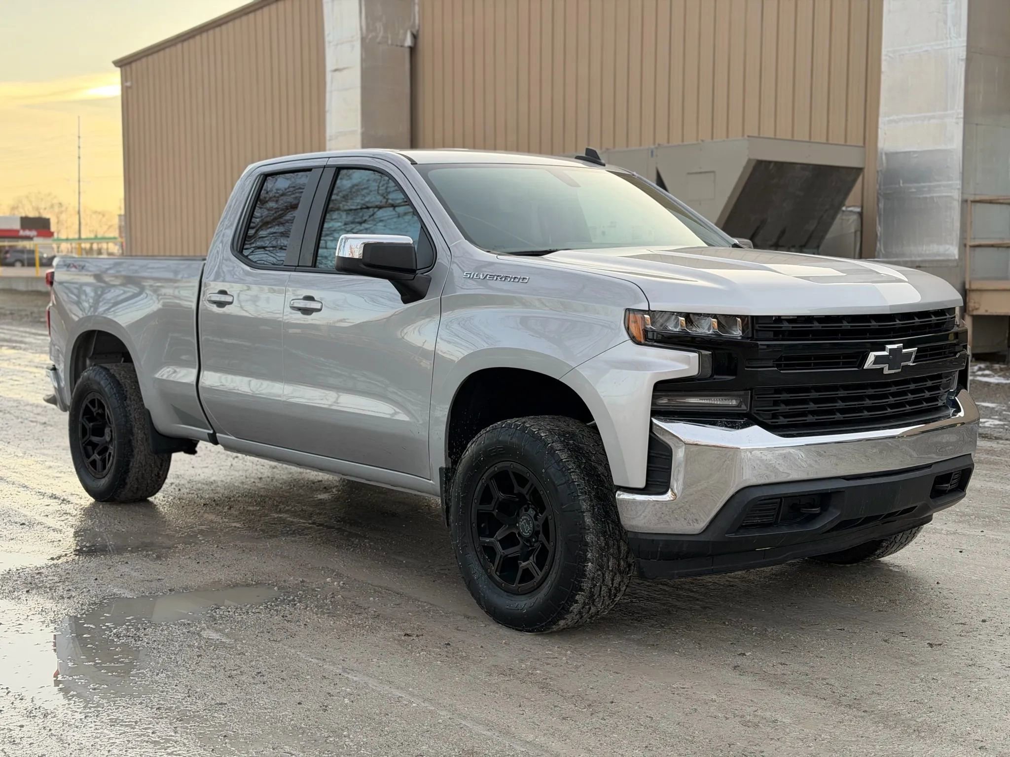Used 2019 Chevrolet Silverado 1500 LT w/ All-Star Edition image 3