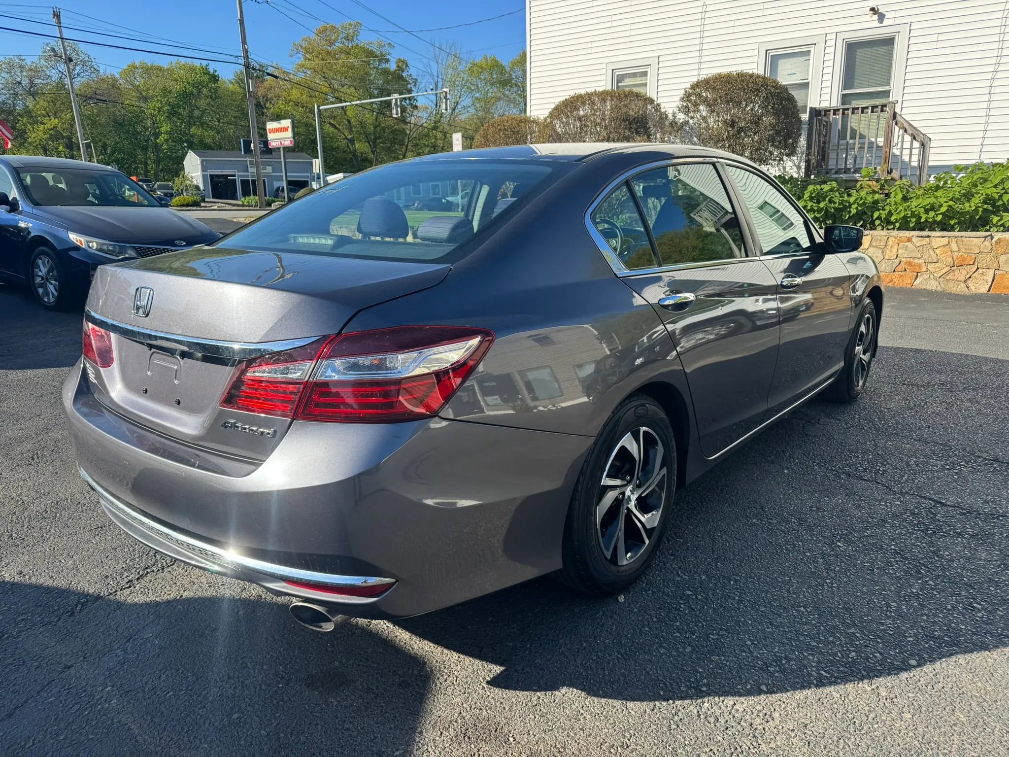 Used 2016 Honda Accord LX image 7