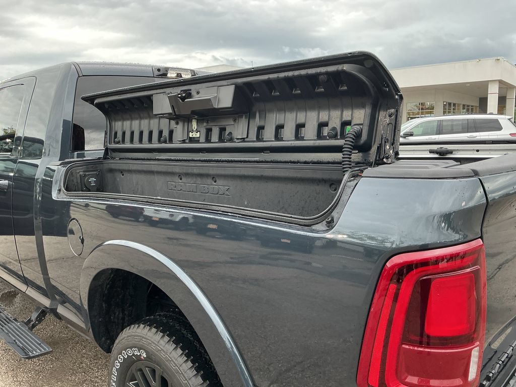Used 2026 RAM 3500 Limited AWD/4WD image 36