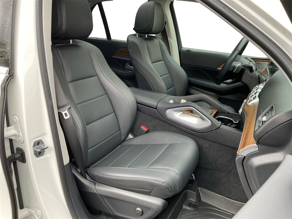 Used 2025 Mercedes-Benz GLE 350 4MATIC image 28