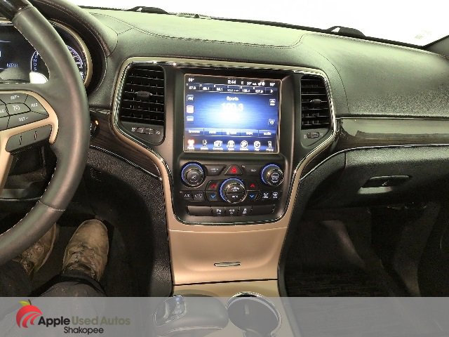 Used 2015 Jeep Grand Cherokee Overland image 25