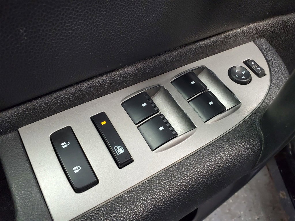 Used 2008 Chevrolet Silverado 1500 LT w/ Power Pack Plus image 8