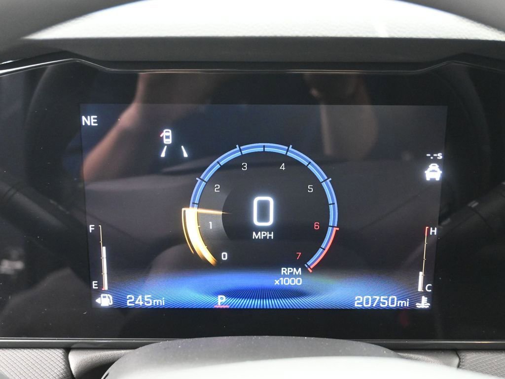 Used 2024 Chevrolet TrailBlazer LT FWD image 13