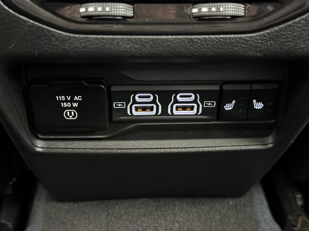 Used 2022 Jeep Grand Cherokee Limited RWD image 12