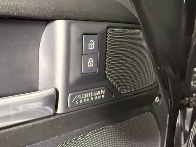 New 2026 Land Rover Defender 110 X AWD/4WD image 22