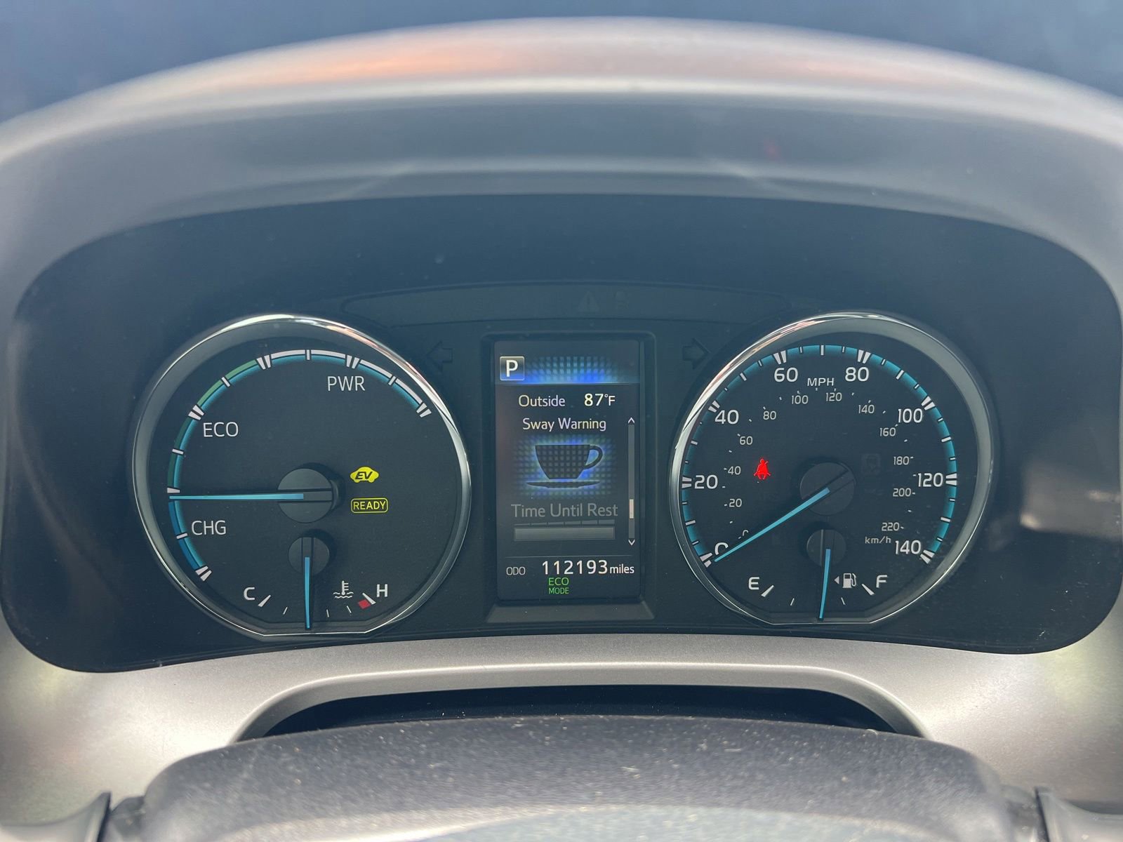 Used 2017 Toyota RAV4 XLE AWD/4WD image 12