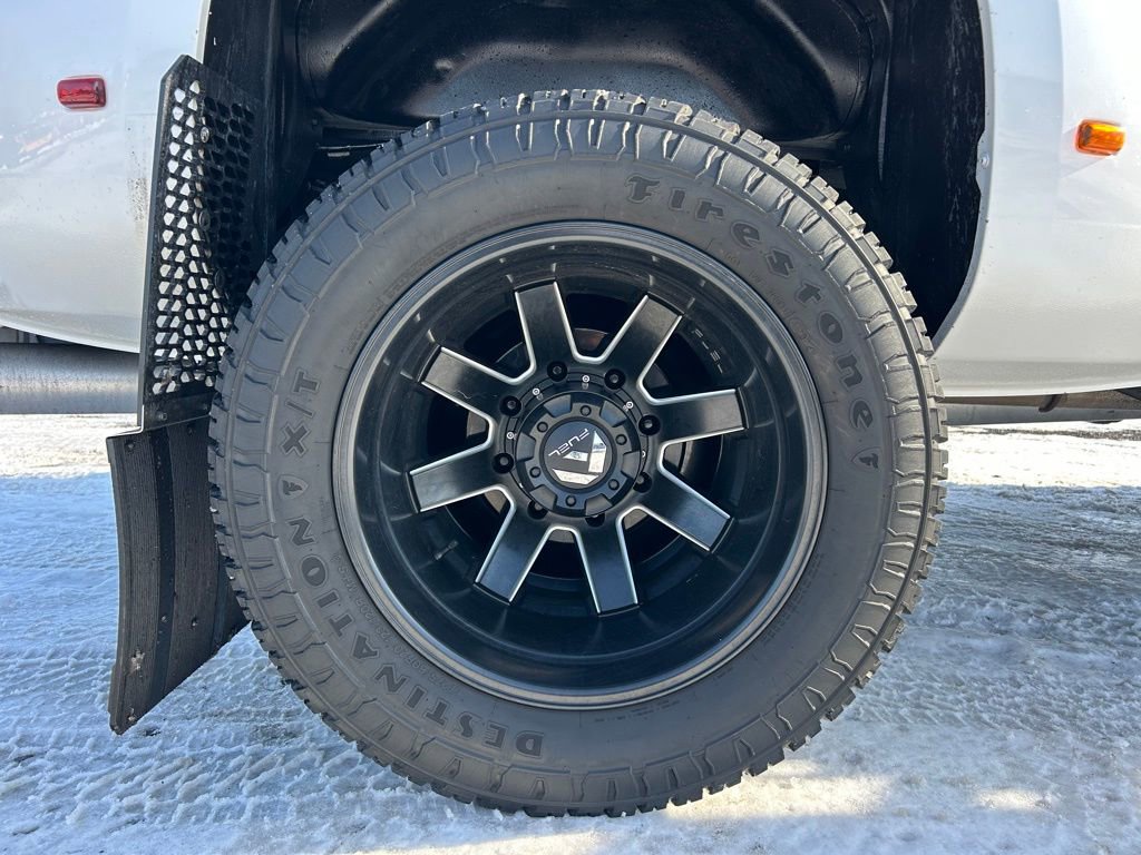 Used 2019 GMC Sierra 3500 Denali w/ Duramax Plus Package image 14