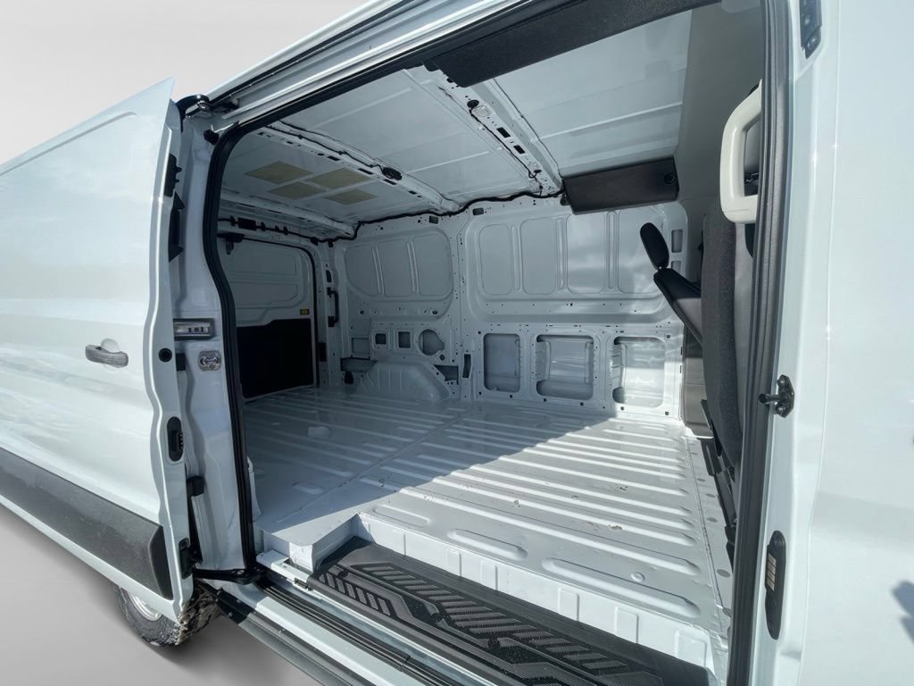 New 2026 Ford Transit 150 Low Roof RWD image 14