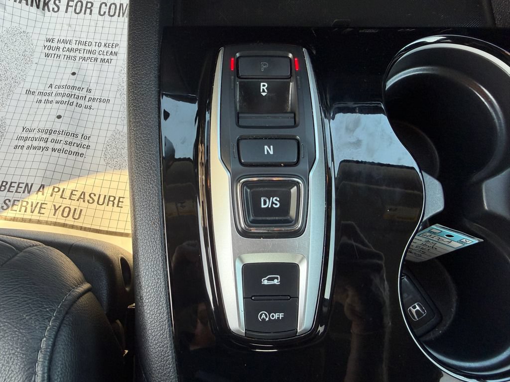 Used 2019 Honda Pilot Touring image 9