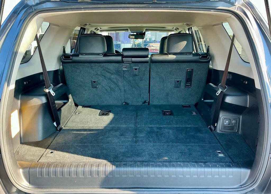 Used 2022 Toyota 4Runner SR5 Premium w/ Moonroof Package image 19