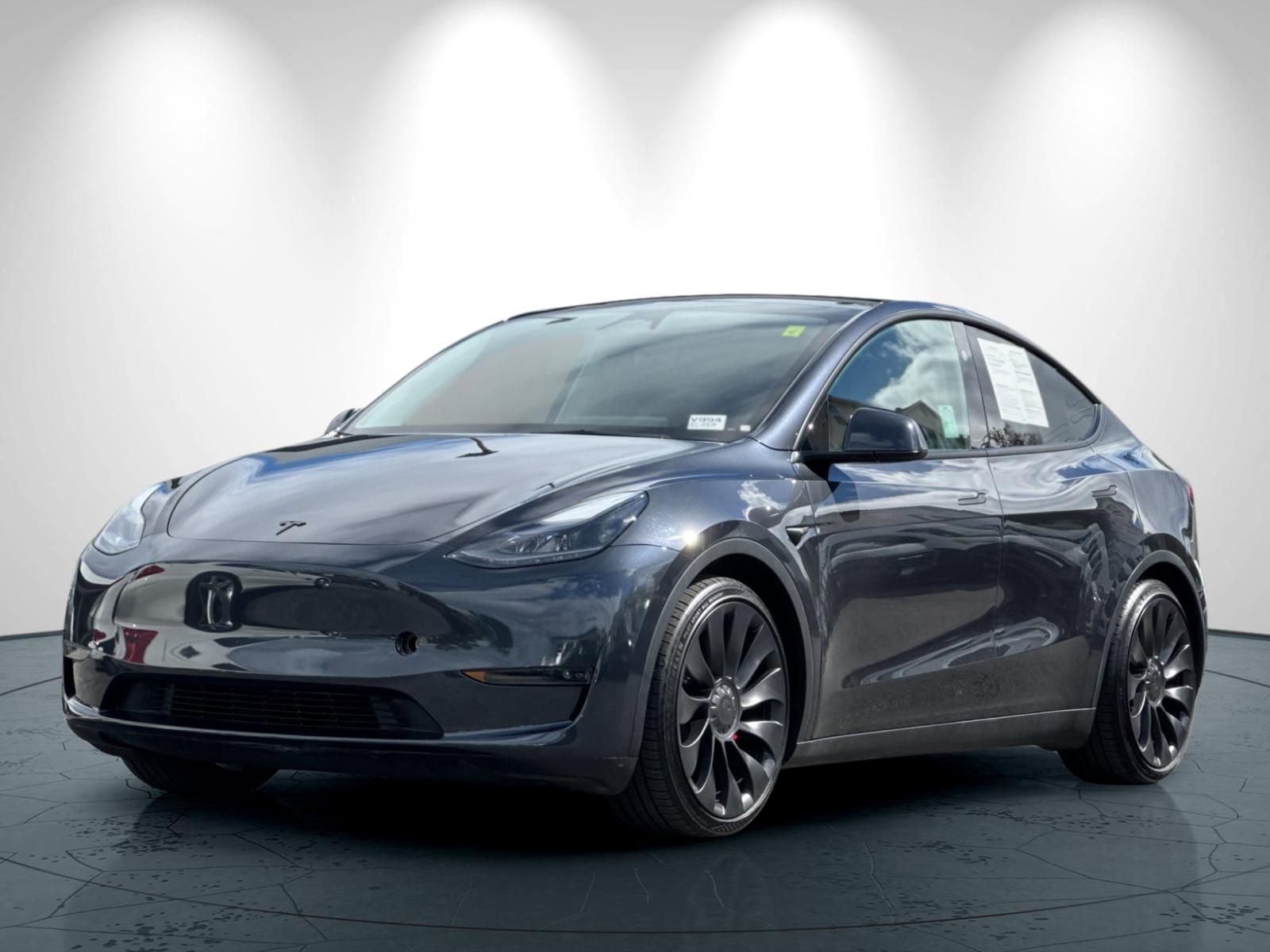 Used 2024 Tesla Model Y Performance image 8