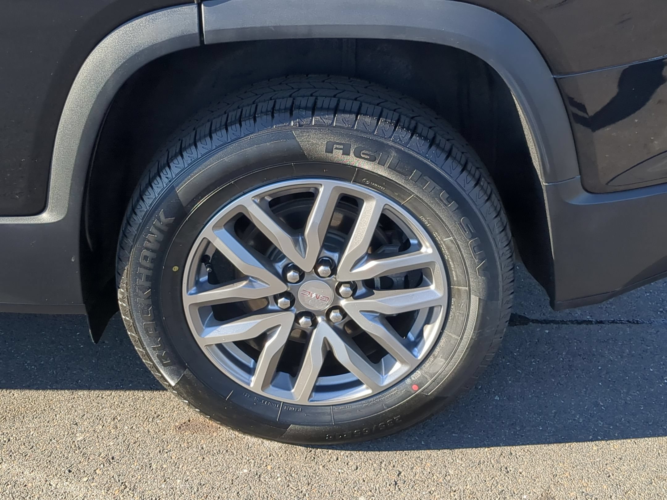 Certified 2019 GMC Acadia SLE w/ Driver Alert Package I FWD image 31