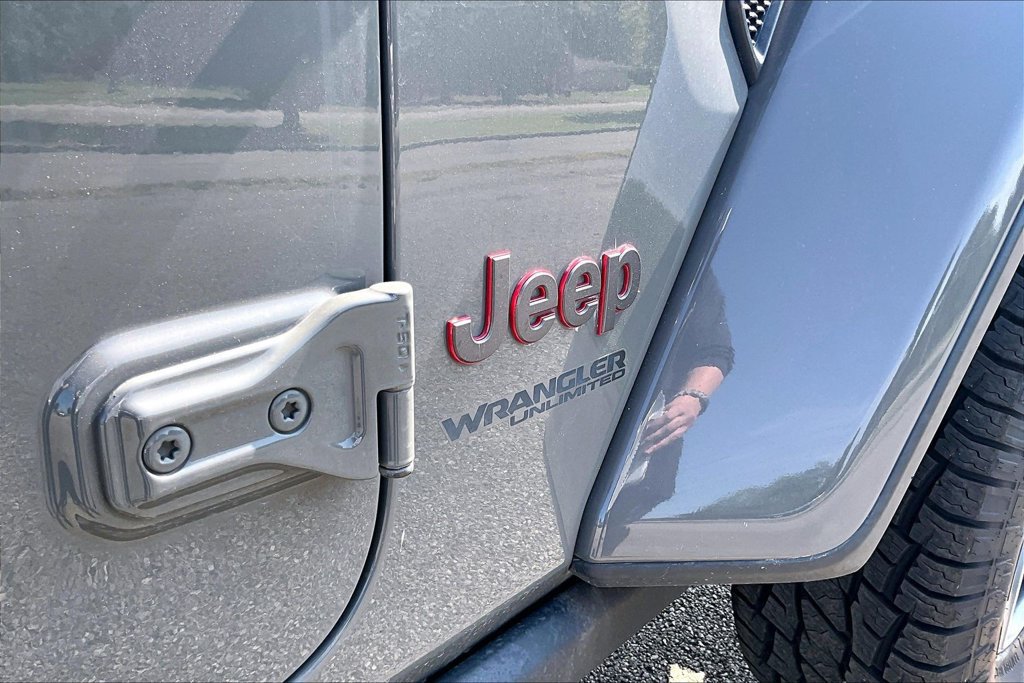 Used 2021 Jeep Wrangler Unlimited Rubicon AWD/4WD image 11
