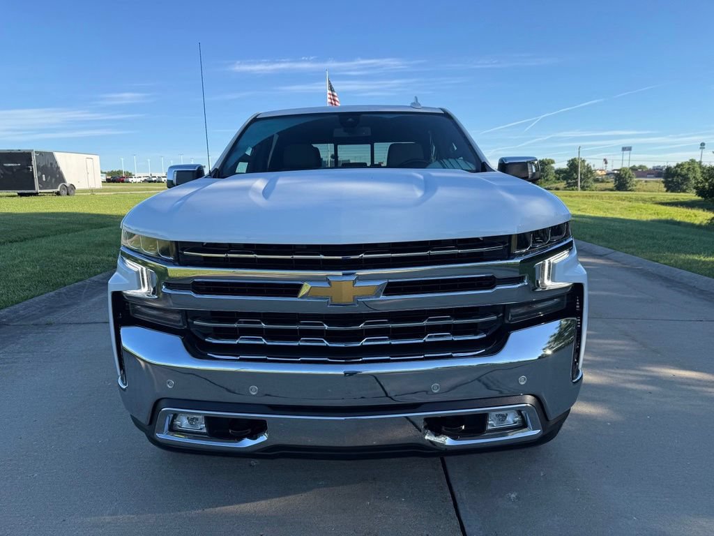 Used 2021 Chevrolet Silverado 1500 LTZ w/ LTZ Premium Package AWD/4WD image 10