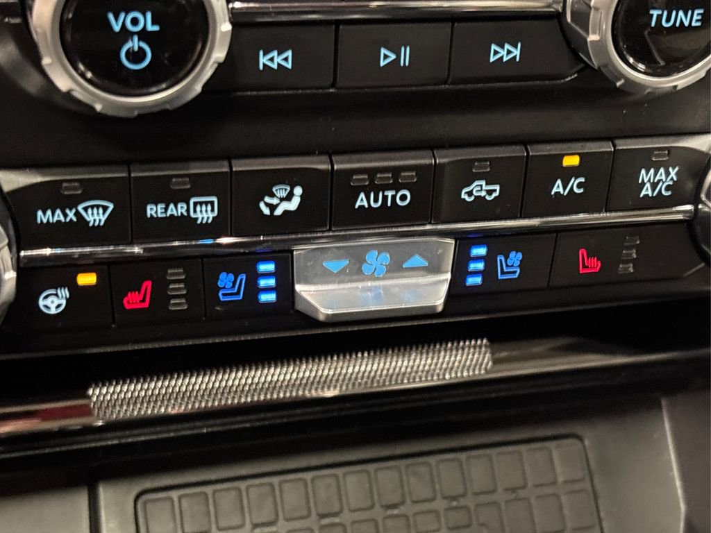 Used 2024 Ford F150 Platinum w/ Equipment Group 703A Plus image 41