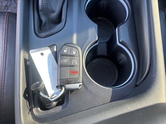 Used 2025 Dodge Durango R/T image 34