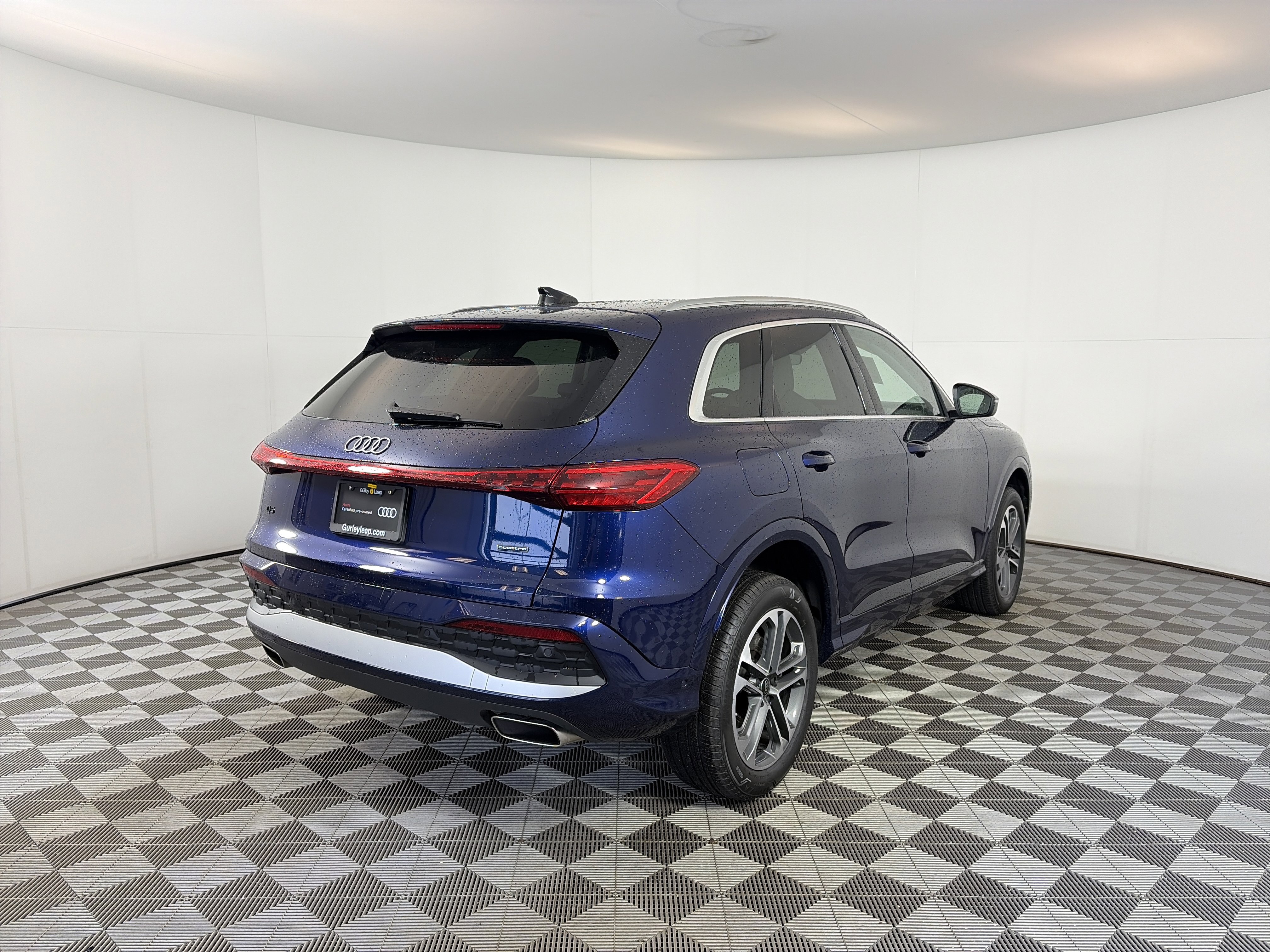 Used 2025 Audi Q5 Premium Plus w/ Premium Plus image 10