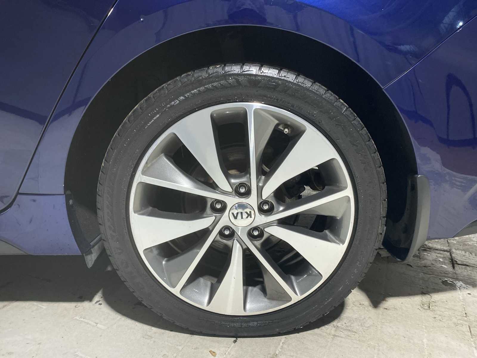 Used 2019 Kia Optima S image 8