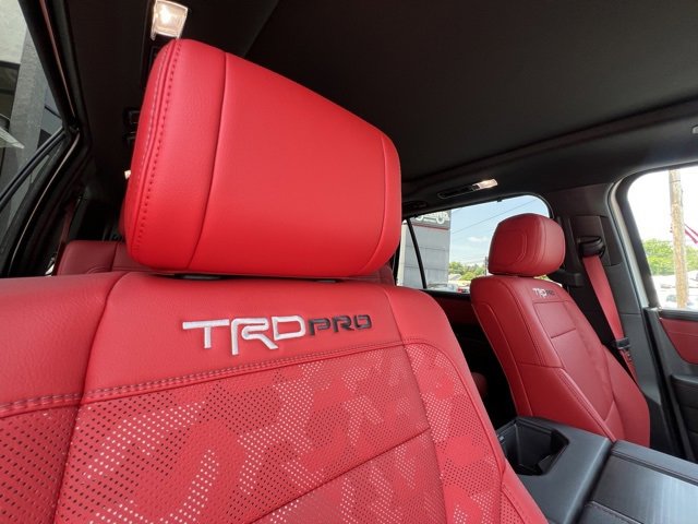 Used 2025 Toyota Sequoia TRD Pro w/ Tow Technology Package image 15