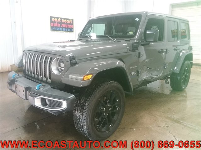 Used 2023 Jeep Wrangler Sahara w/ Cold Weather Group AWD/4WD image 1