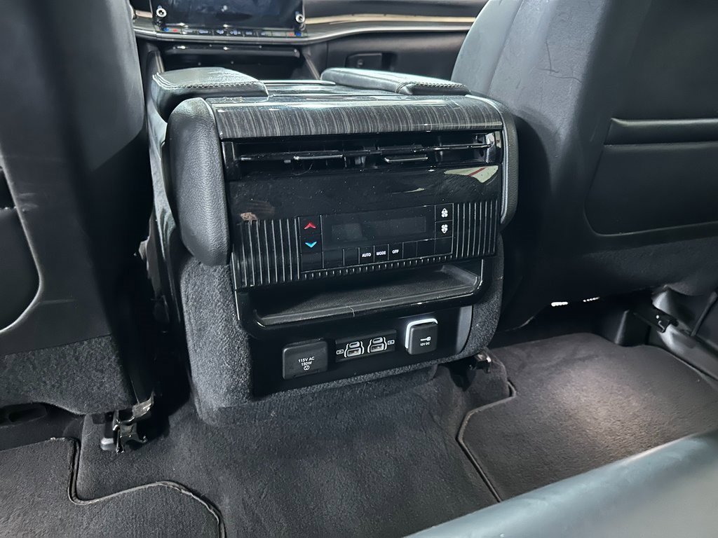 Used 2022 Jeep Wagoneer Series II image 39