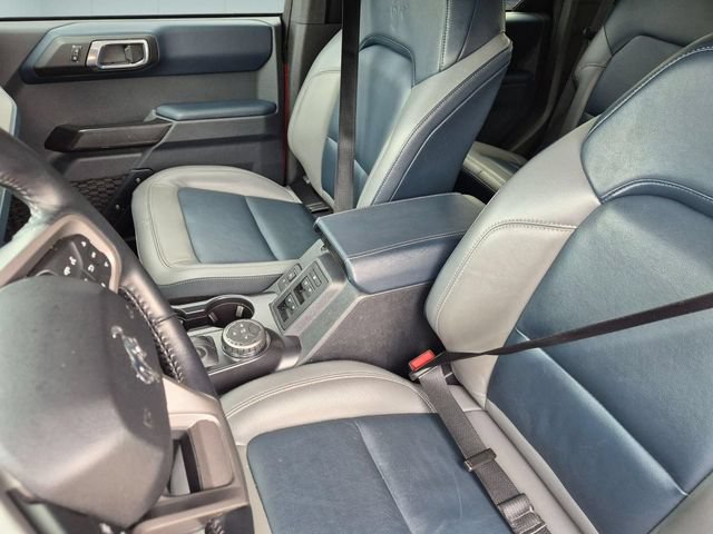 Used 2024 Ford Bronco Outer Banks AWD/4WD image 12