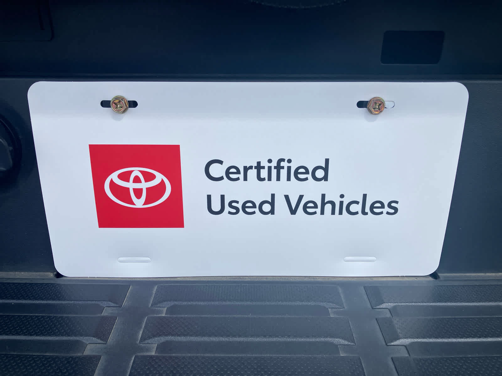 Certified 2024 Toyota Tacoma TRD Off-Road AWD/4WD image 2