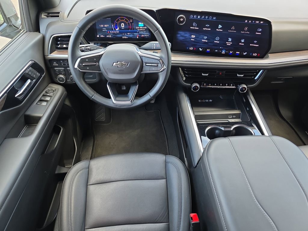 Used 2025 Chevrolet Tahoe Z71 image 12