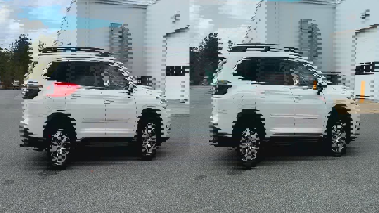 Used 2020 Subaru Ascent Premium w/ Convenience Package image 9