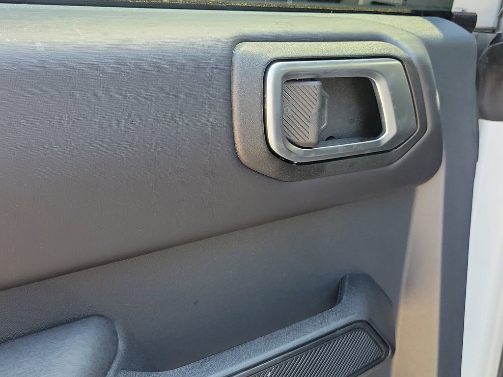 Used 2026 Ford Bronco Badlands AWD/4WD image 16