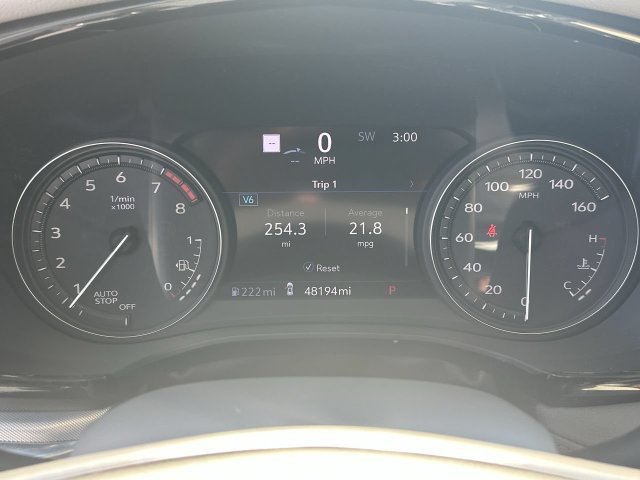 Used 2022 Cadillac XT5 Premium Luxury w/ Technology Package FWD image 11