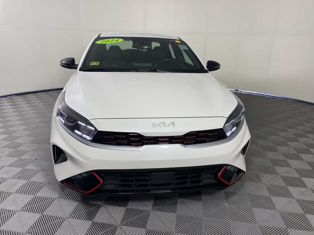 Used 2024 Kia Forte GT-Line FWD image 3
