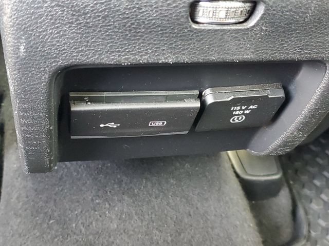 Used 2019 Jeep Cherokee Trailhawk w/ Comfort & Convenience Group AWD/4WD image 12