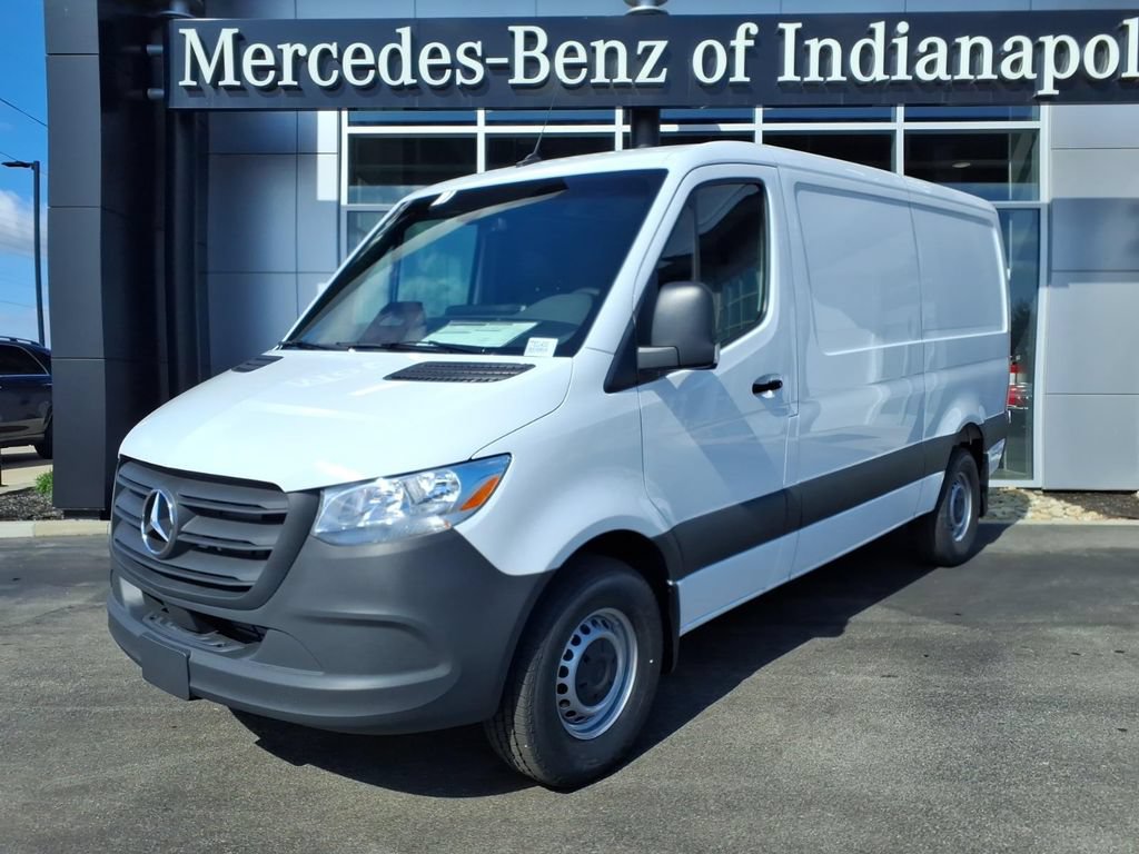 Used 2026 Mercedes-Benz Sprinter 2500 image 2