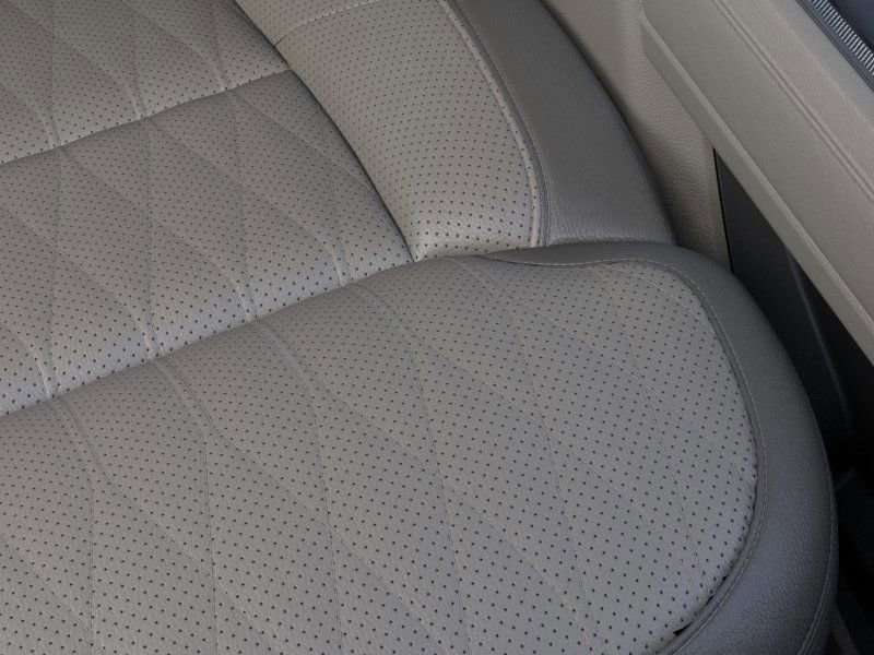 New 2026 Ford F350 Platinum w/ Platinum Plus Package image 16