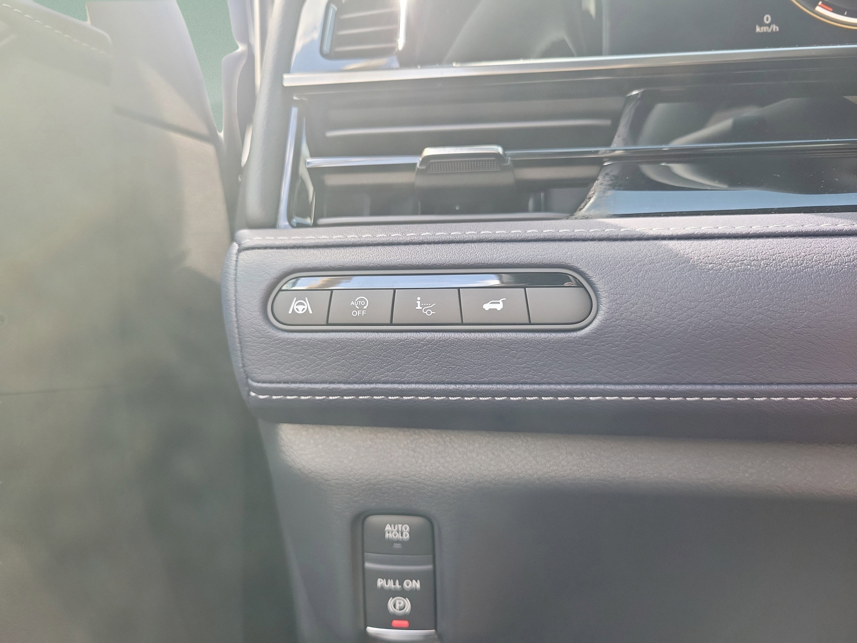 Certified 2026 INFINITI QX80 4WD w/ Sport Exterior Package image 21
