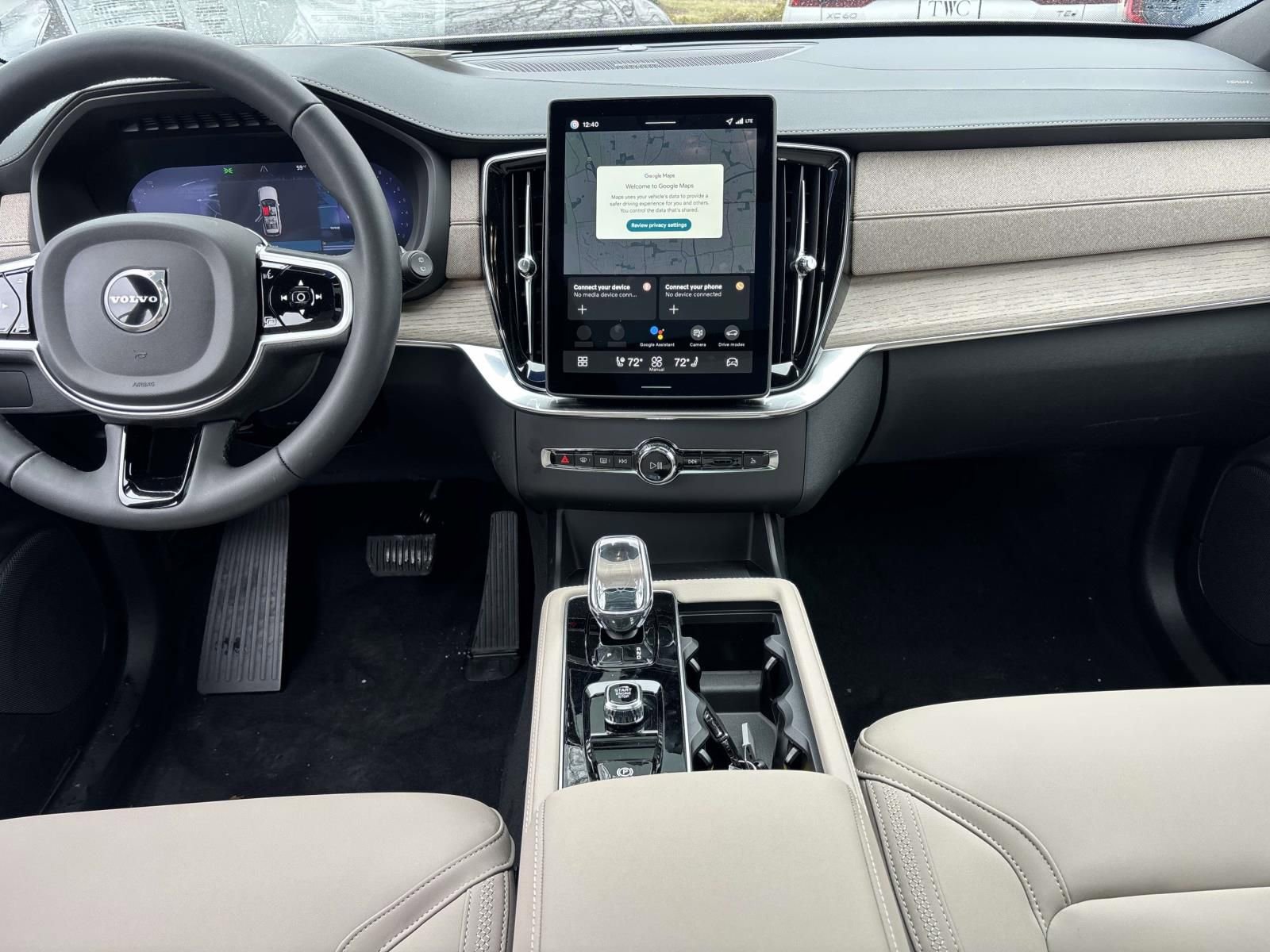 New 2026 Volvo XC90 B6 Plus w/ Protection Package Premier image 29