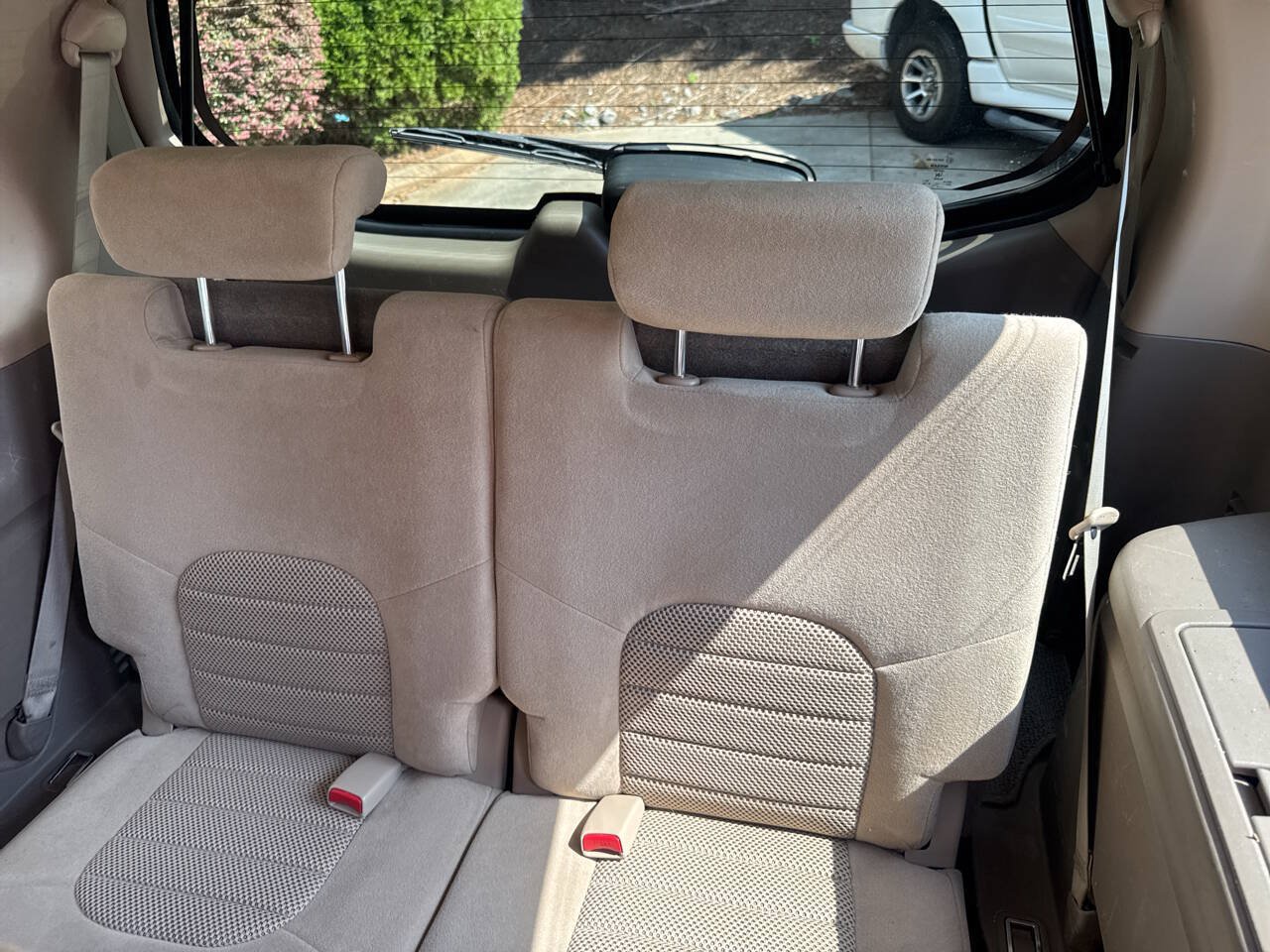 Used 2012 Nissan Pathfinder SV RWD image 14