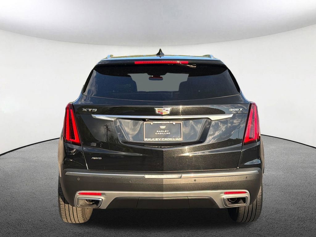 Certified 2023 Cadillac XT5 Premium Luxury AWD/4WD image 17