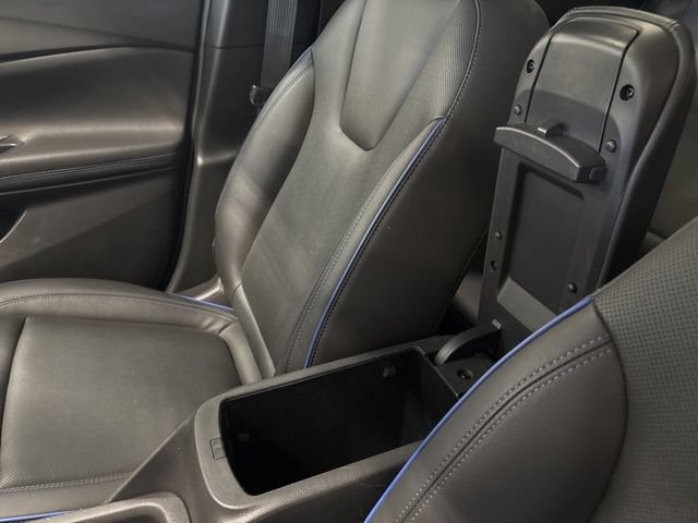 Certified 2025 Buick Encore GX Sport Touring w/ Experience Buick Package AWD/4WD image 34