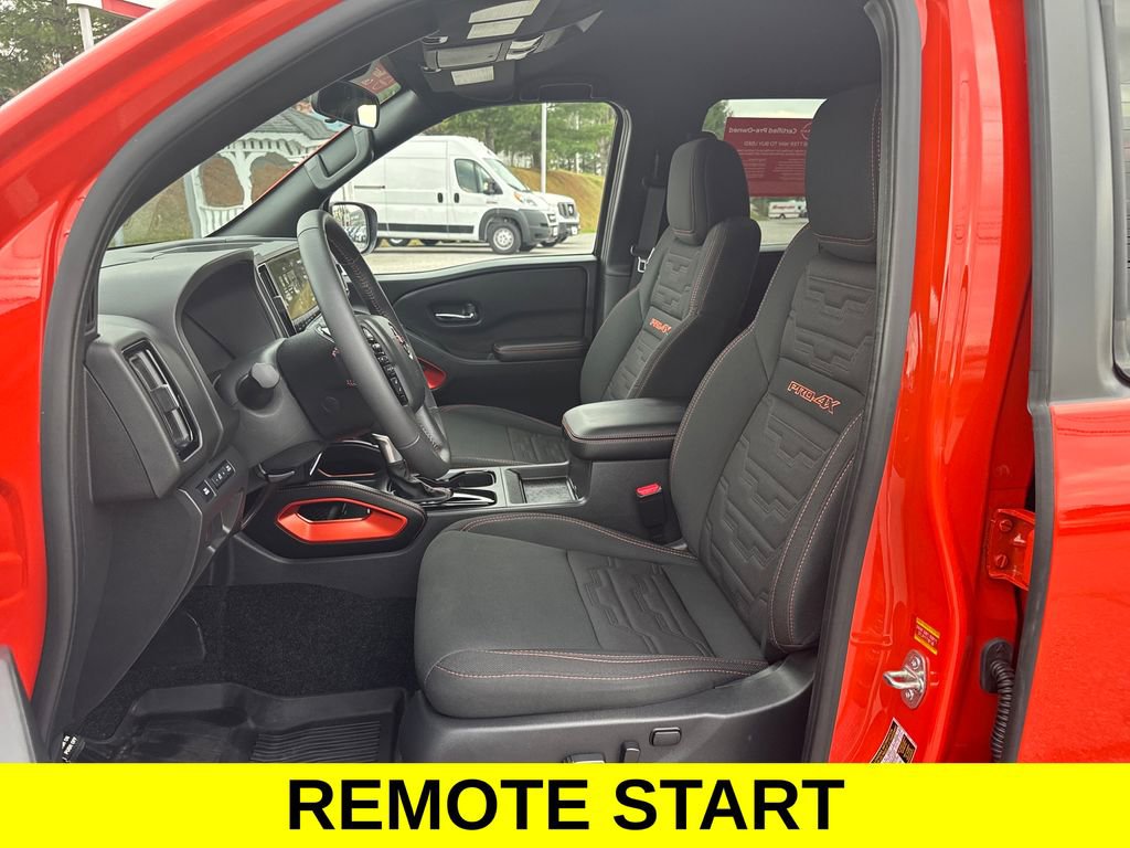 Certified 2025 Nissan Frontier PRO-4X image 11