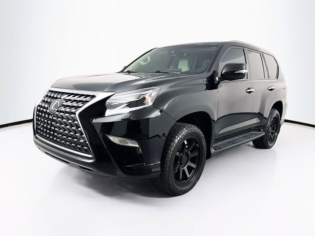 Used 2023 Lexus GX 460 Luxury w/ Accessory Package image 3