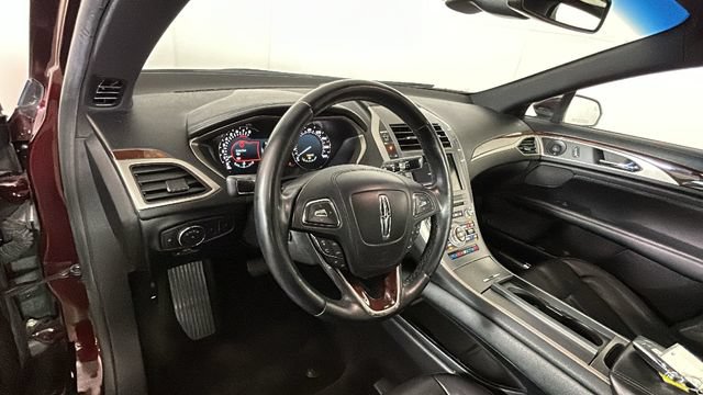 Used 2018 Lincoln MKZ Reserve w/ Climate Package FWD image 13