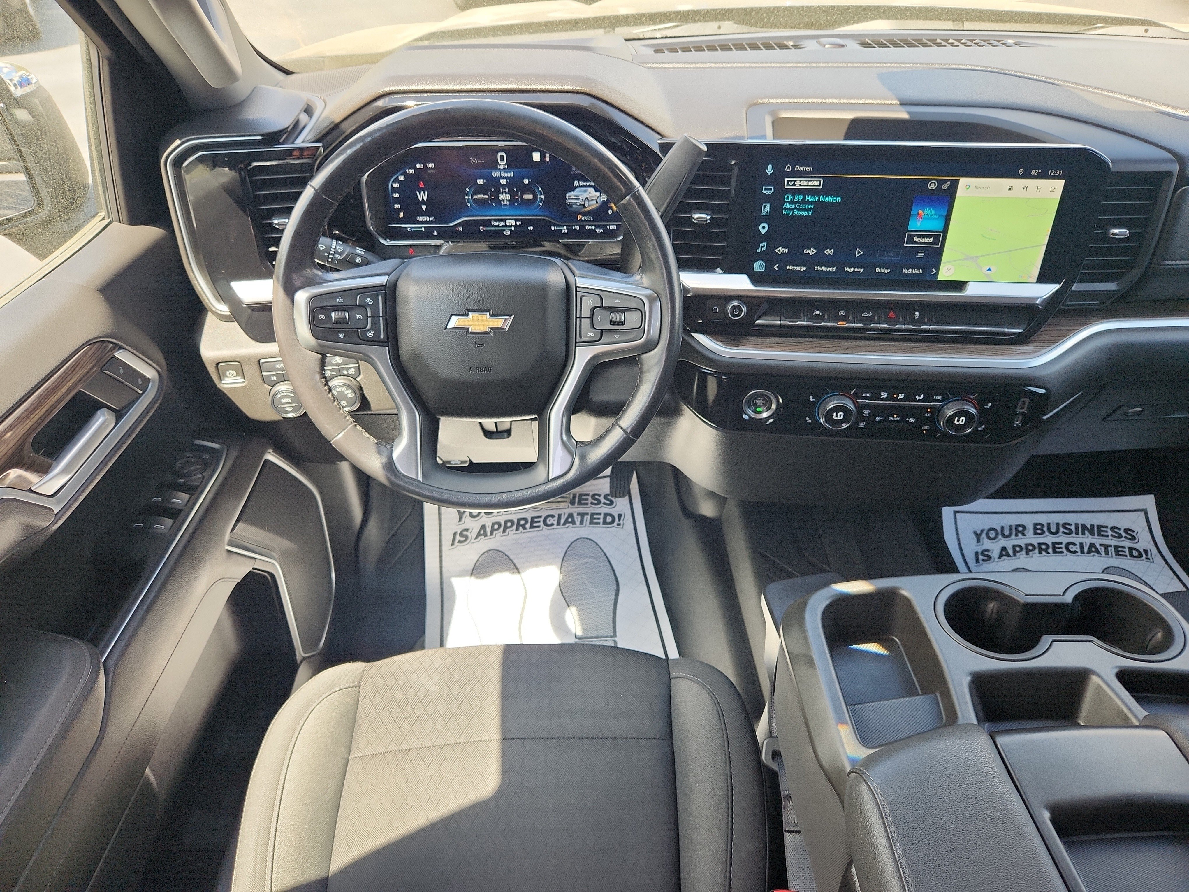 Used 2022 Chevrolet Silverado 1500 LT AWD/4WD image 35